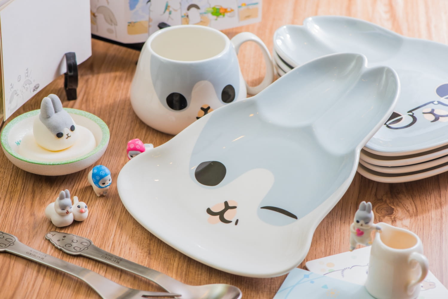 ㄇㄚˊ幾兔-兔型陶瓷盤-幾媽